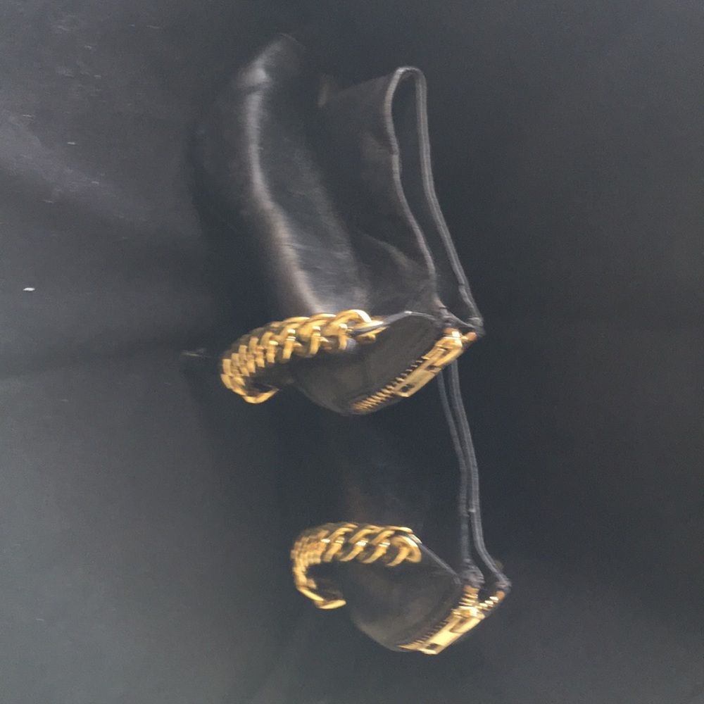 Shoes - Picture 3 of 3